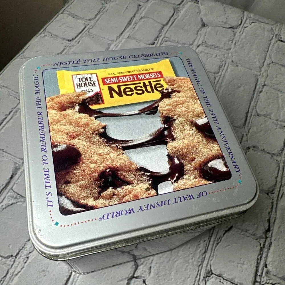Nestle Toll House 25th Anniversary Walt Disney World Epcot Metal Tin 1996